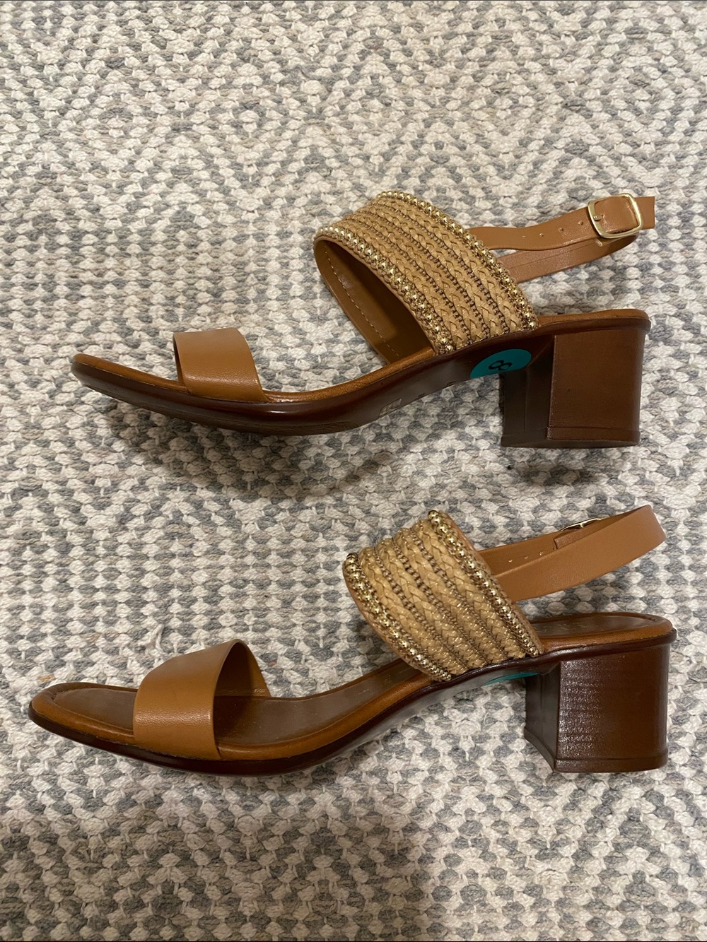 Italian Shoemakers 8 Brown Braided Faux Leather Heeled Sandals - Picture 5 of 6